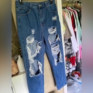 cargo ripped jeans, high waisted. wide leg